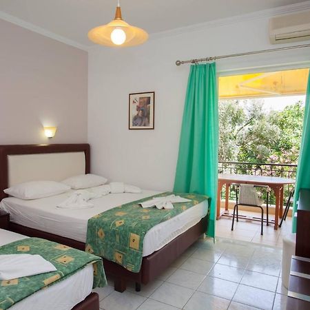 Dimosthenis Apartments Nydri (Lefkada) Bagian luar foto