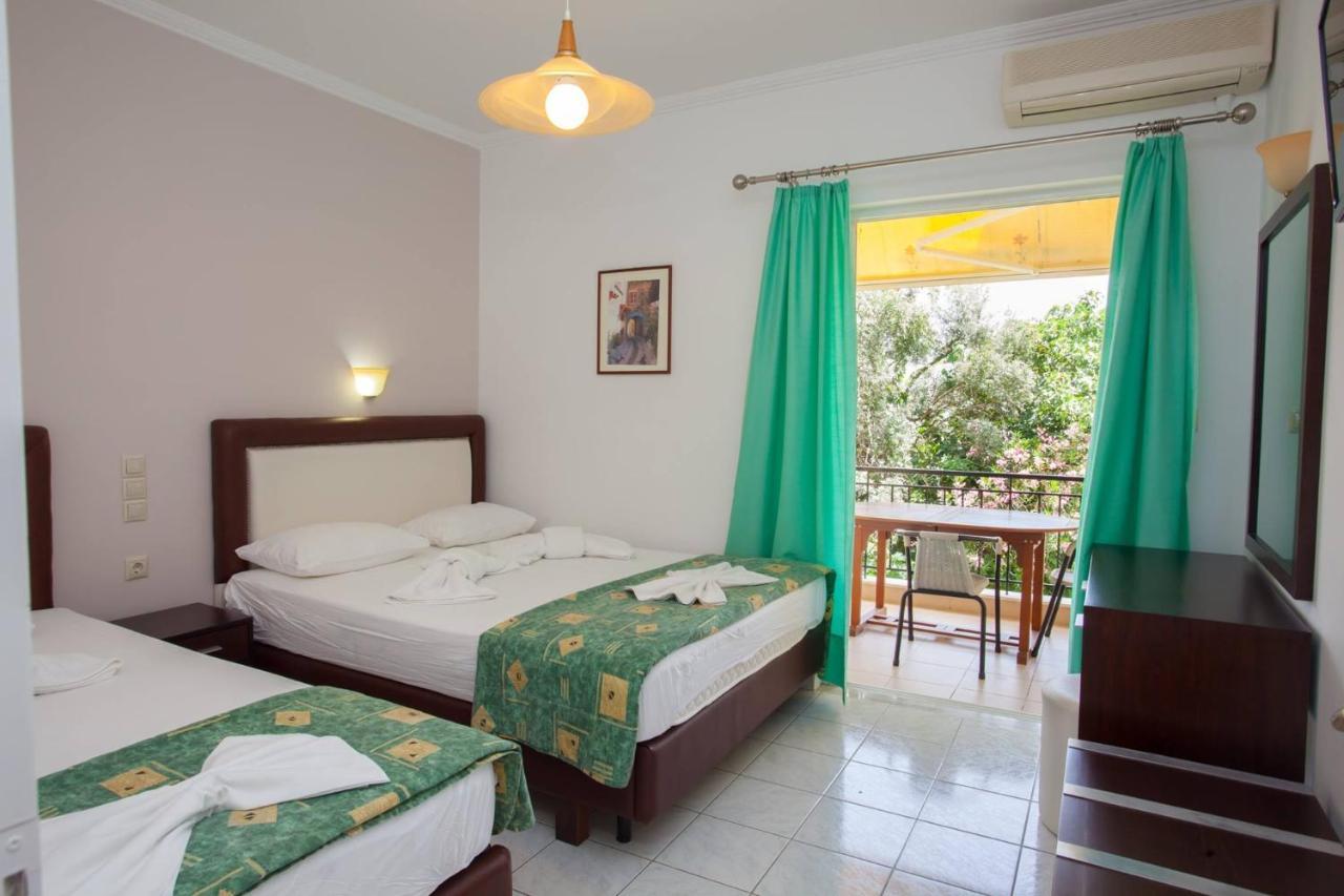 Dimosthenis Apartments Nydri (Lefkada) Bagian luar foto